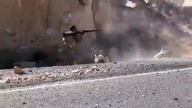 пулемёт этому мудаку не давать смотреть онлайн