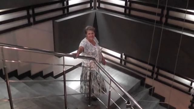 Якитория в жаркий Московский вечер смотреть онлайн