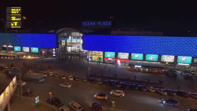 Реклама Наша ряба на медиафасаде ТРЦ Ocean Plaza