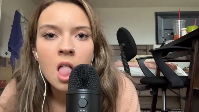 ASMR| NO TALKING MOUTH SOUNDS| LOOPED VIDEO смотреть онлайн