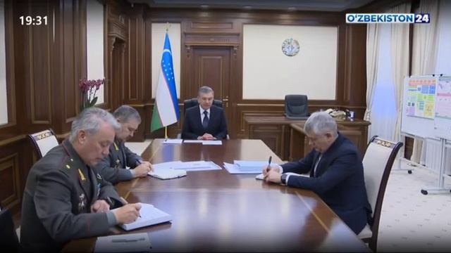 Обсуждены вопросы повышения эффективности системы охраны и защиты Государственной границы смотреть онлайн