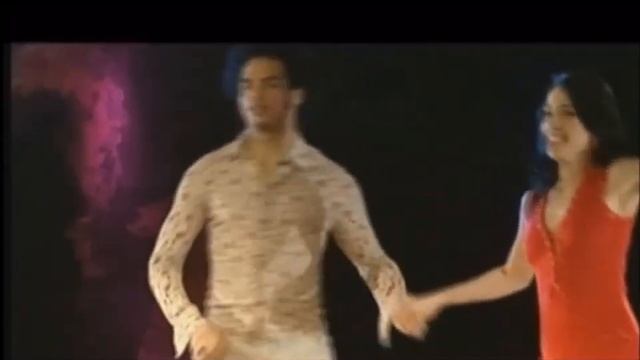 Capítulo.02-19.Figura:Pártele el brazo-Salsa Cubana-Curso nivel medio. Castellano смотреть онлайн
