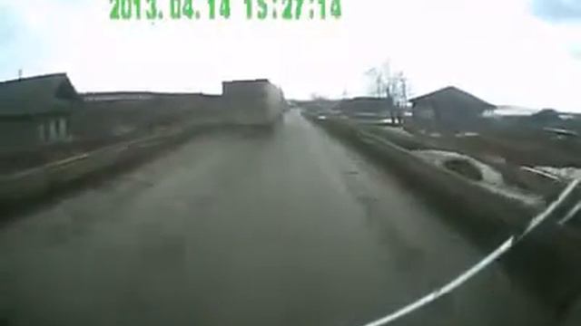 ▶ У дальнобойщика Отказали Тормоза, но спасла рация YouTube смотреть онлайн