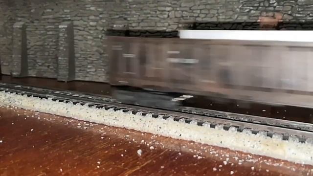 ЧМЭ3 с шестиосными полувагонами. (23 января 2020 г.) смотреть онлайн