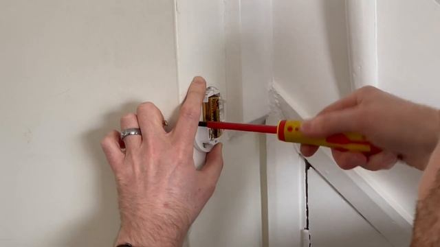 How to upgrade a Honeywell T6360 Thermostat to a Honeywell Connected Single Zone Smart Thermostat смотреть онлайн