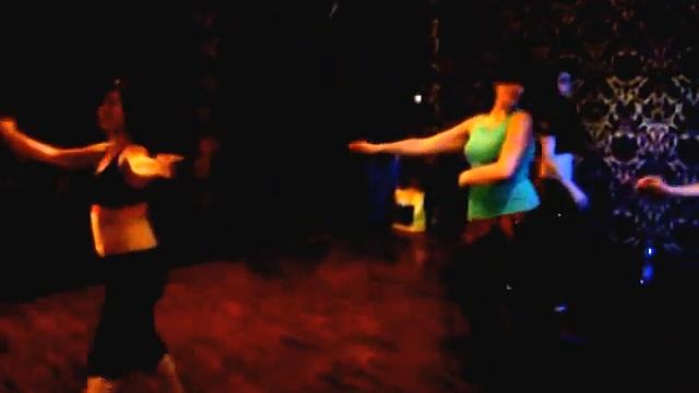 Belly dance lesson with Latifa смотреть онлайн