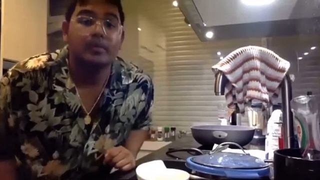 stan twitter: bitch i’m 18 i know tf i’m doing смотреть онлайн