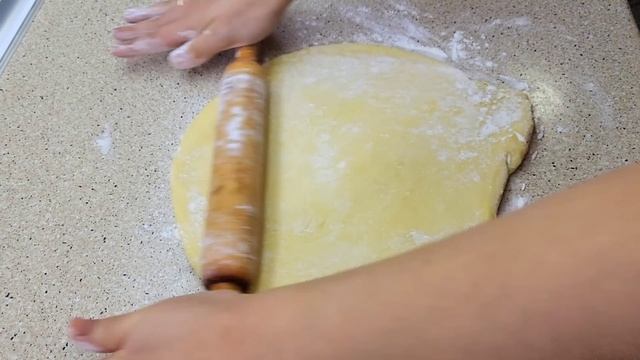 БЕРУ БАНАН! МАЛО КТО ЗНАЕТ ЭТОТ СЕКРЕТНЫЙ РЕЦЕПТ! ЭТО ЛУЧШИЙ ПИРОГ, КОТОРЫЙ Я ПРОБОВАЛА! смотреть онлайн