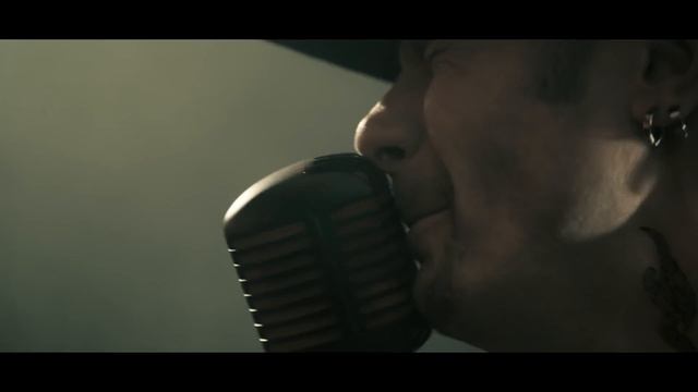 DEZPERADOZ - Silver City Shuffle (2017) // Official Clip // Drakkar Entertainment смотреть онлайн