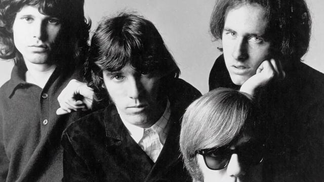 Jim Morrison - Singer & Songwriter for Rock Group The Doors | Mini Bio | BIO смотреть онлайн