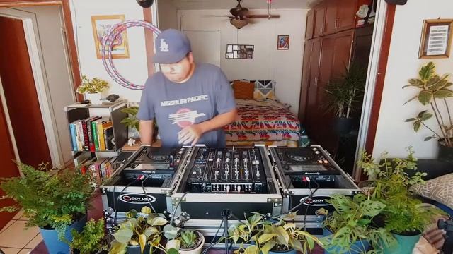 House Mix July 2020 l DJM 750MK2 & XDJ 700 смотреть онлайн