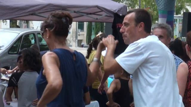 Street dance in Arles смотреть онлайн