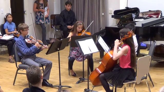 Chamber Music Workshop 2015: Owen, Julia, Xander and Amelie playing Toy Trumpet смотреть онлайн