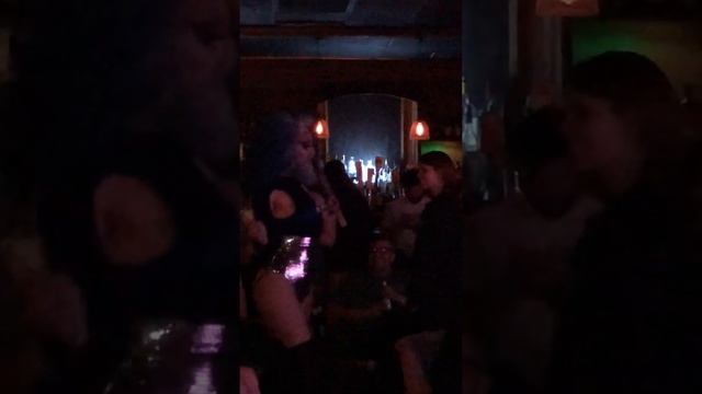 Adriana Sparkle - On My Mind смотреть онлайн