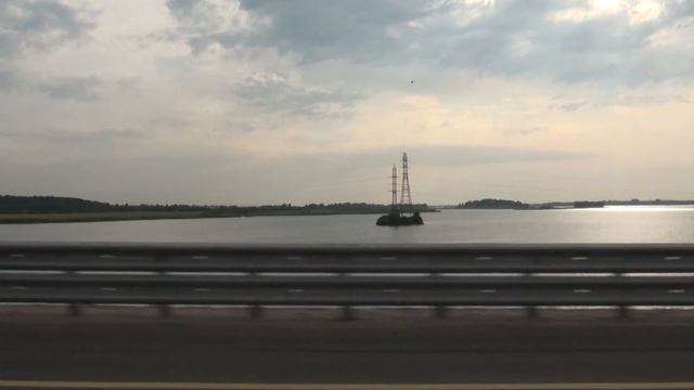 ЛЭП на Иваньковском Водохранилище (ГРОМКИЙ ШУМ ВЕТРА) смотреть онлайн