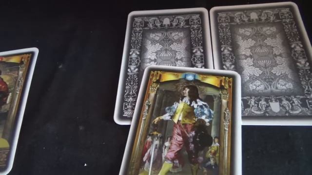 ТЯНЕТ ЛИ ЕГО К ВАМГадание на таро смотреть онлайн