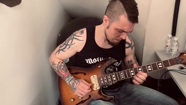 Skid Row - 18 and Life solo cover смотреть онлайн
