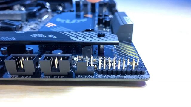 ASUS TUF GAMING B550 PLUS - Quick Unboxing and Overview смотреть онлайн