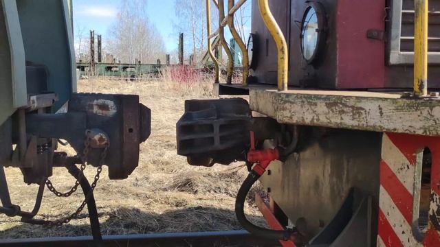 Поездка и маневровые работы на тепловозе ТГМ23В48-059 смотреть онлайн