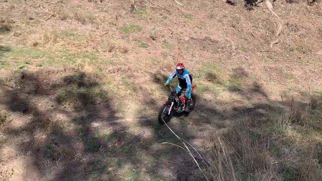 Airoh TRR S Trial Convert Helmet смотреть онлайн