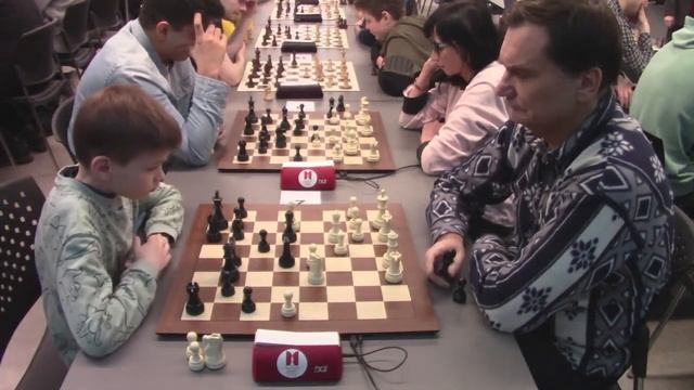 Финал Кубка ЦФО по блицу GM Рычагов Андрей (2477) - Усов Дмитрий (2053) смотреть онлайн