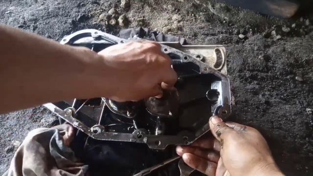 Cara pasang Pompa Oli Baru Agar Langsung Naik Indikator | Mesin Diesel смотреть онлайн
