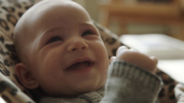 BabyBjörn New Classics Leopard Collection Çok Yakında смотреть онлайн