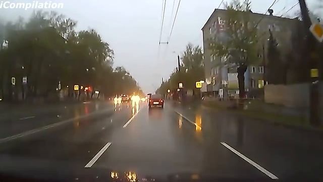 WTF Moments Caught On Camera #20 смотреть онлайн