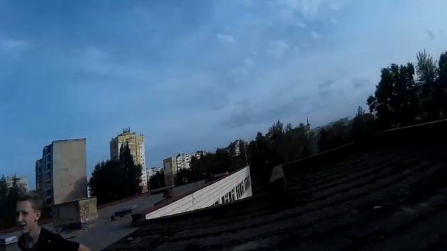 GoPro: Залезли на школу. Школоруферы.