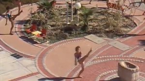 Советская аэробика. Ритмическая гимнастика на море со Светланой Рожновой. 1989 г