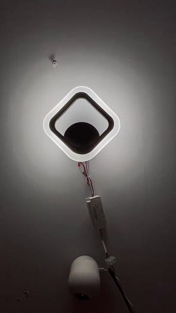 Бра IN HOME ELEGANT ARIS-15B LED 15Вт 230В 3000 4000 6500K 1050Лм 3 режима черный 200/200/45мм смотреть онлайн