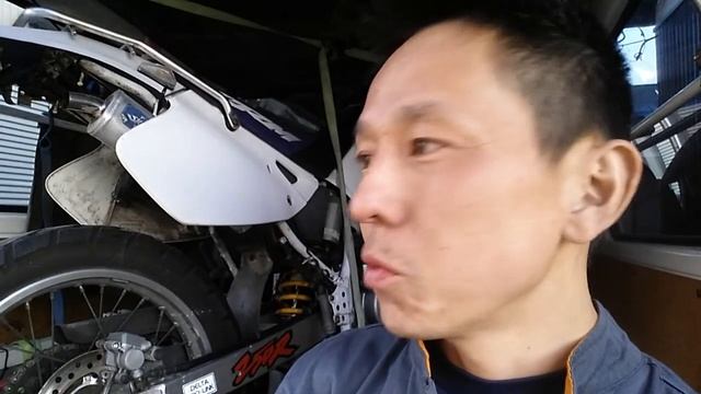 【速報】来たぞ、バイクが。 смотреть онлайн