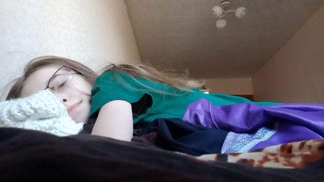 Vlog. Тренировка 🏃♀️ Рутина 🧴Уборка в гардеробе 👗 смотреть онлайн