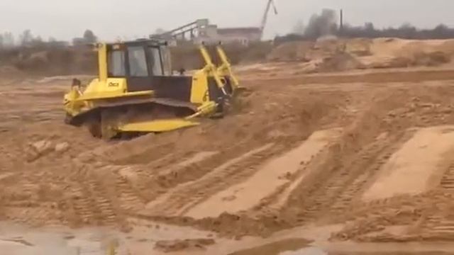 Эксплуатация бульдозера ТМ10.11Б ГСТ15 смотреть онлайн