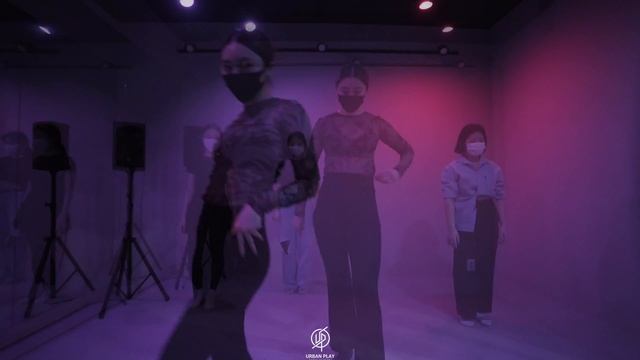 Pluto - R.W.Grace / Grace Waacking Choreography / Urban Play Dance Academy смотреть онлайн