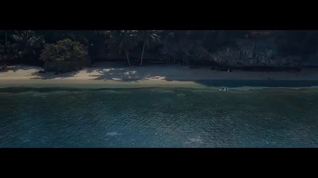 Surganya Laut Mowuru Beach