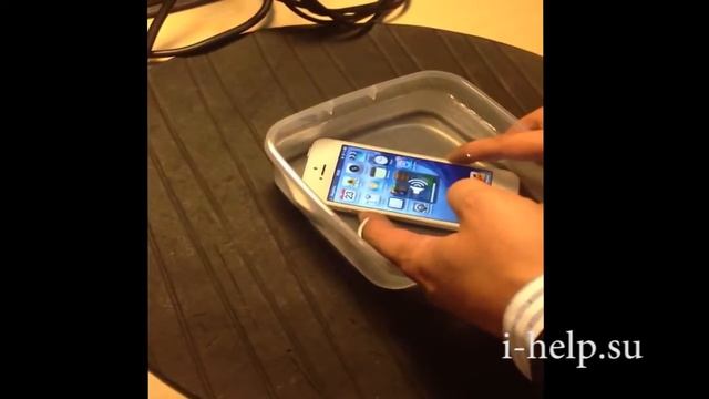 Айфон в воде смотреть онлайн