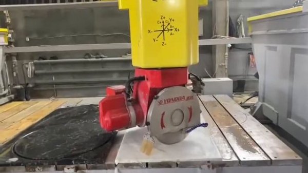 Обзор станка в цехе CERAMO STONE GROUP - YONGDA 5 AXIS