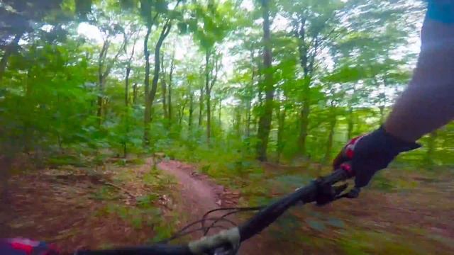 Enduro Mountain biking mtb Go Pro Hero 5 & seeker backpack using Feiyu WG mount in Friston Forest смотреть онлайн