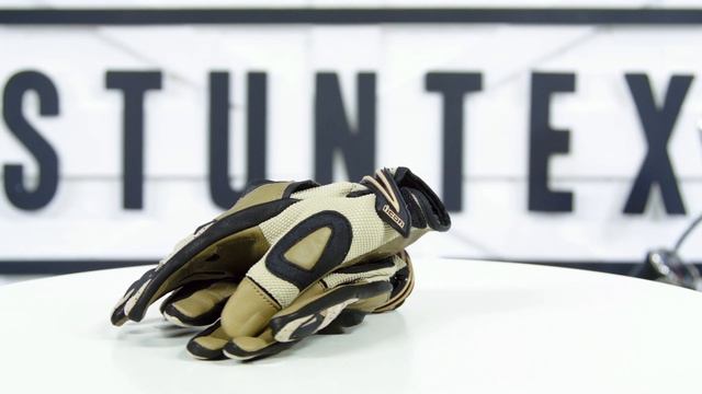 МОТОПЕРЧАТКИ OVERLORD RESISTANCE GLOVE смотреть онлайн