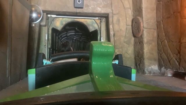 Journey to Atlantis on ride POV SeaWorld San Diego in 4k смотреть онлайн