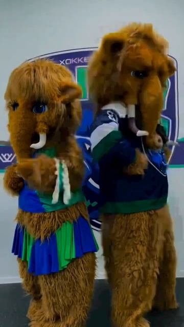 Мы вас любим! смотреть онлайн