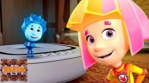 Фиксики В музее! Робот-Пылесос! история  про то как появился пылесос Игра как мультик!