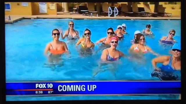 2014 Fox TV Channel 10 Aqua Zumba with @corymccloskey797 @villageclubsandspas смотреть онлайн