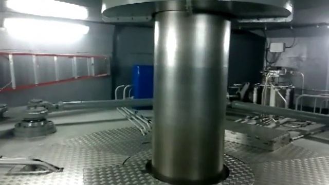 Hidroeléctrica Fortuna: Eje rotatorio de turbina Pelton en generador 1 смотреть онлайн
