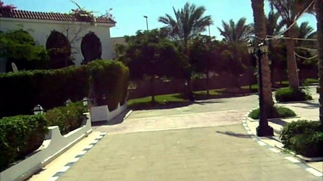Отель Baron Palms Resort 5* Дорога к пляжу. Шарм Эль Шейх. Египет смотреть онлайн