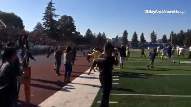 Big Bone game: San Jose's Kyle Alves gets stopped at goal line on 2-point play in OT, giving Lincol смотреть онлайн