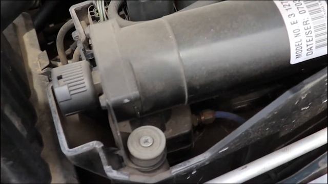 How It Works The Air Suspension On Range Rover P38 смотреть онлайн