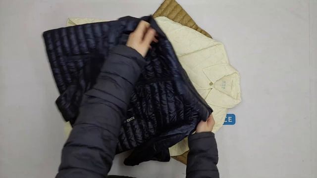 26198 Пуховики женские осень (гусиный пух) Bosideng сток 2 пак 2.5кг. по 27€/шт. 5шт. смотреть онлайн