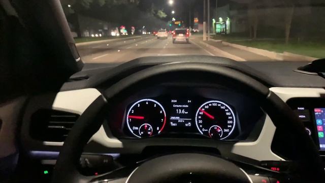 Rolê à noite VW T-Cross 250 TSI Highline #tcross #tcross250tsi смотреть онлайн